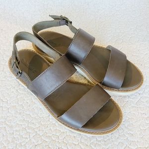 Timberland - Bailey Park - olive slingbacks size 7